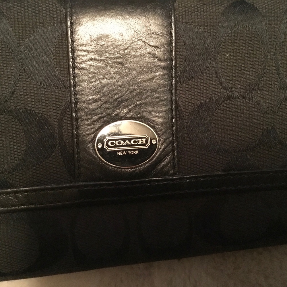Coach Signature Monogram Large Black Wallet - Picture 3 of 10
